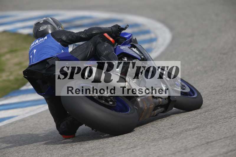 /Archiv-2024/01 26.-28.01.2024 Moto Center Thun Jerez/Gruppe blau-blue/68